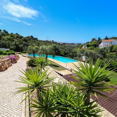 Lovelystay - Divine 3Bdr Duplex House W/ Pool & Garden Patroves Exterior photo