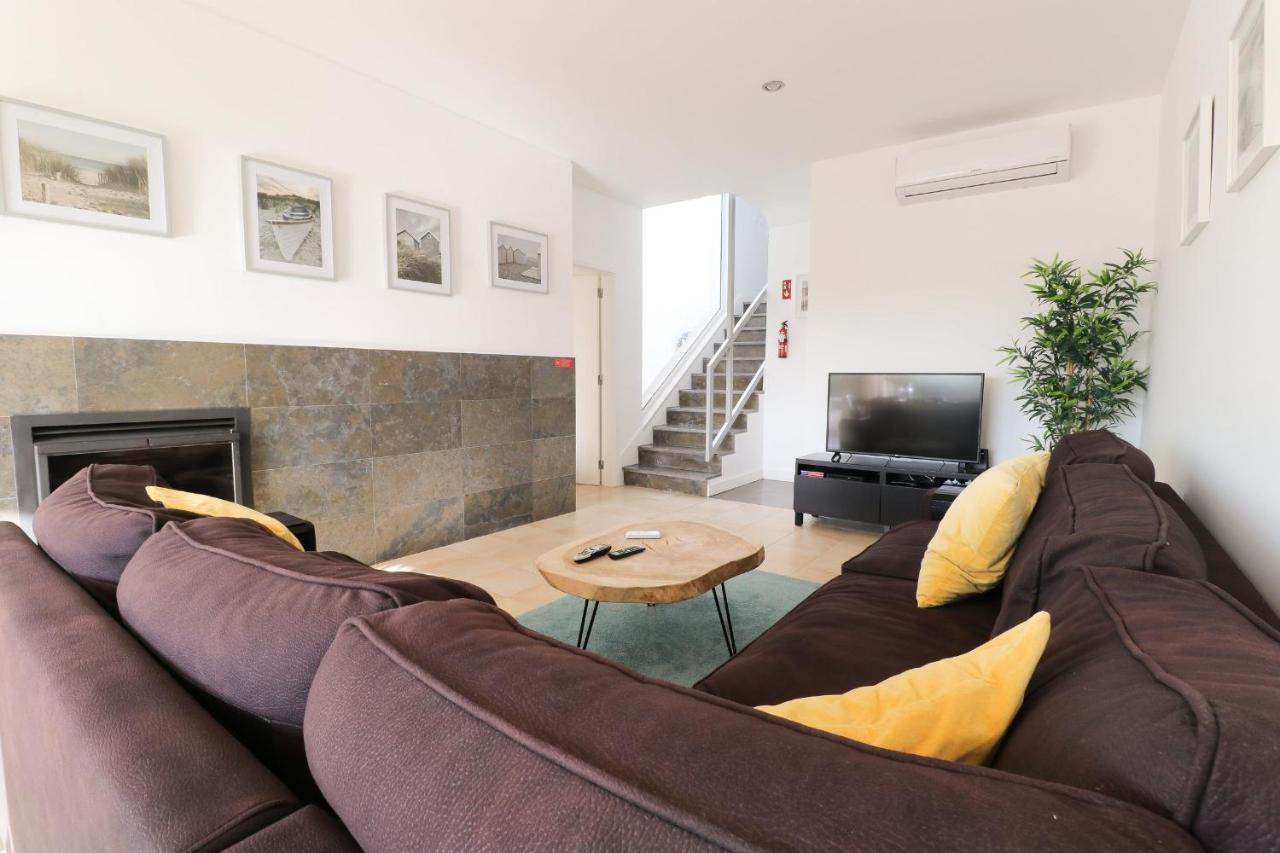 Lovelystay - Divine 3Bdr Duplex House W/ Pool & Garden Patroves Exterior photo