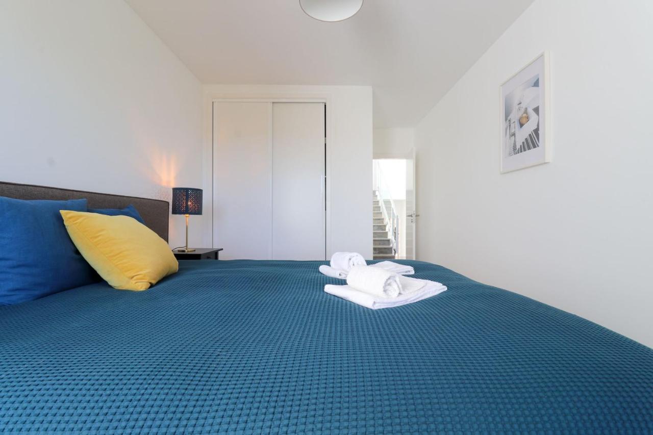 Lovelystay - Divine 3Bdr Duplex House W/ Pool & Garden Patroves Exterior photo