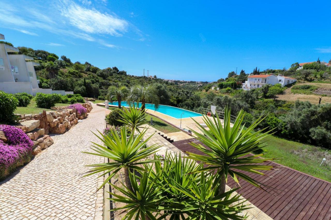 Lovelystay - Divine 3Bdr Duplex House W/ Pool & Garden Patroves Exterior photo