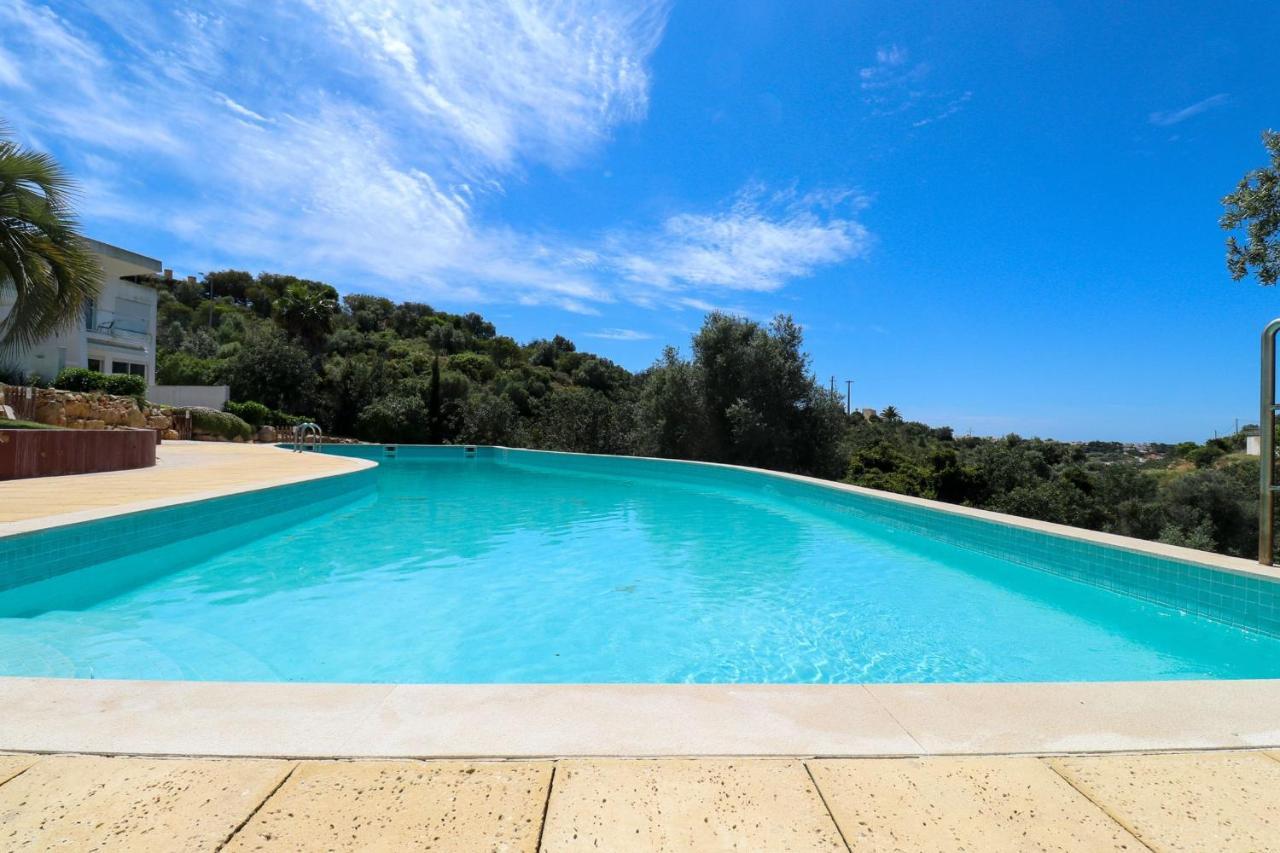 Lovelystay - Divine 3Bdr Duplex House W/ Pool & Garden Patroves Exterior photo